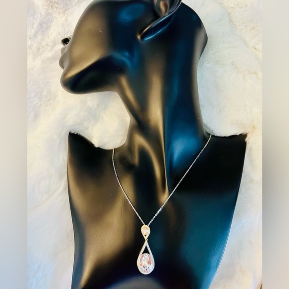 Swarovski Women's Pendant - Swinging Crystal Rhodium Plated - Picture 2 of 9